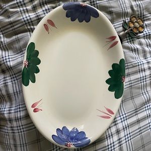 Floral serving plate